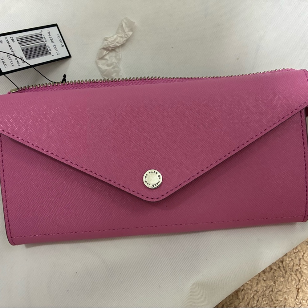 Brand new Marc By Marc Jacobs Fuchsia Wallet